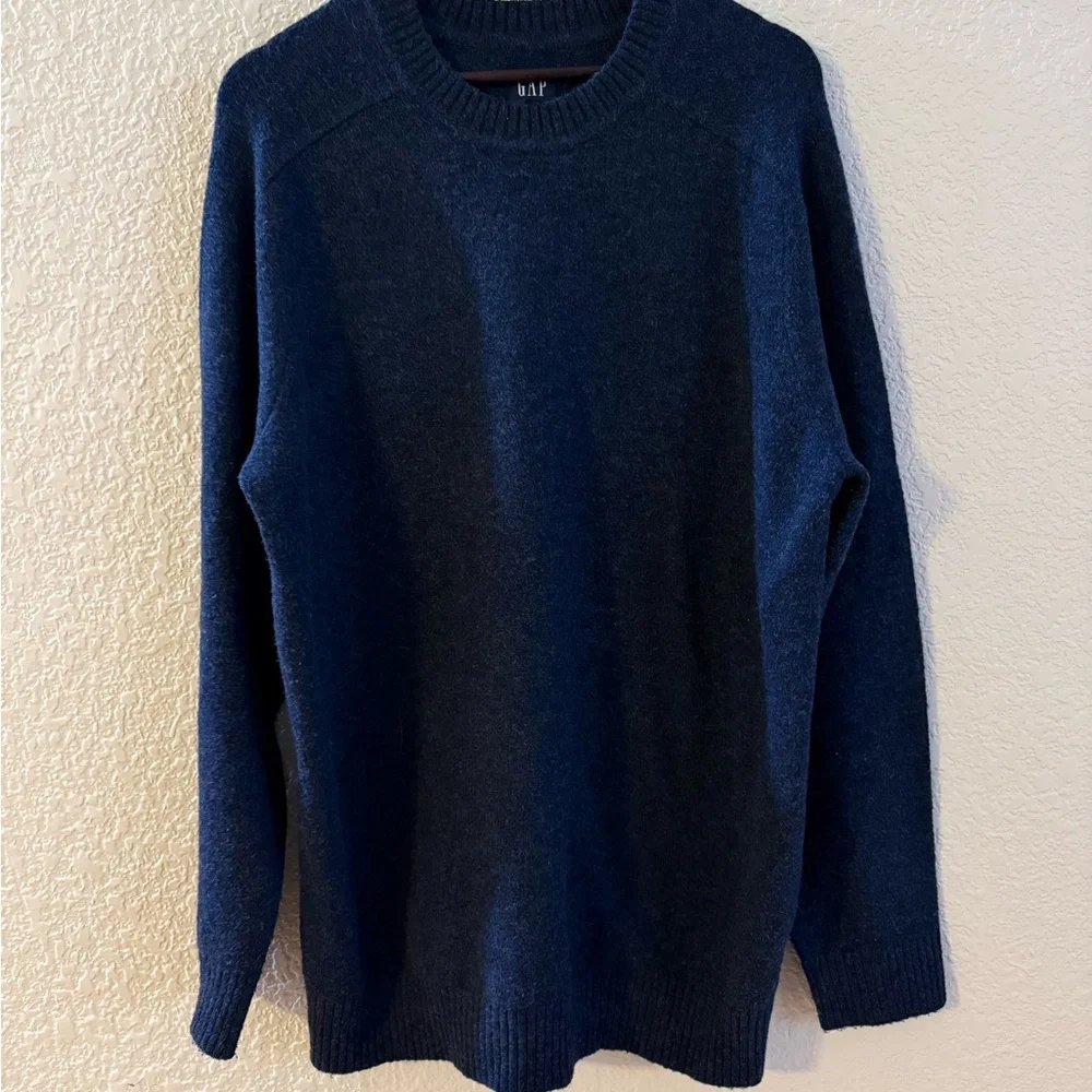 GAP‎ Men's Navy Blue Crewneck Sweater